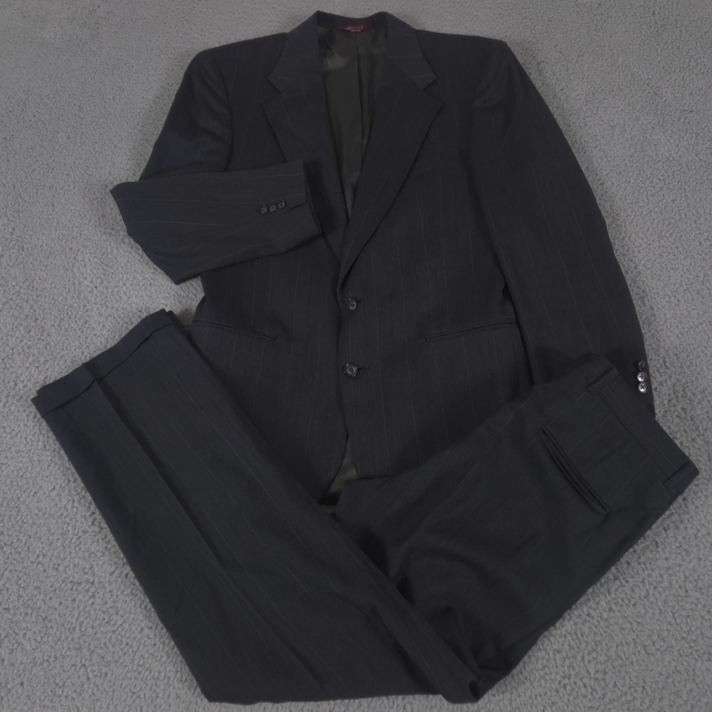 Botany 500 2-Piece Suit Mens 40R Pants 34x33 Gray Pinstripe Athletic Trousers